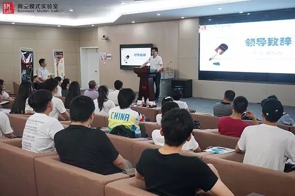 说明: C:\Users\Z'\AppData\Local\Temp\WeChat Files\04dbed6e1caae3b2982f626d68d440a3.jpg