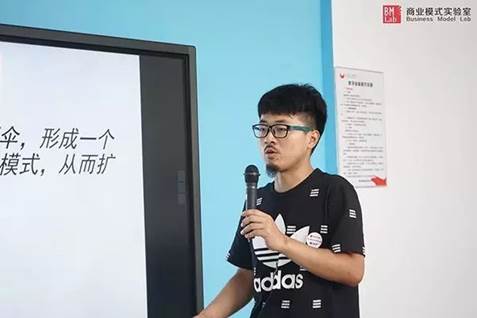 说明: C:\Users\Z'\AppData\Local\Temp\WeChat Files\a50f2923c4c3738c680a5a45f986468b.jpg